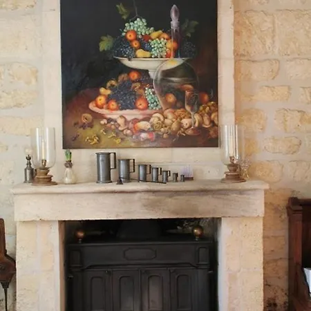 Au Domaine Du Chai Bed & Breakfast *